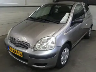 Toyota Yaris 1.3 VVT-i Idols - Weinig Km Nap - Keurig Onderhouden