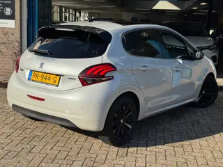 Foto 18 van Peugeot 208 1.2 PureTech Allure 2017 PANO NAVI CLIMA LM NAP!