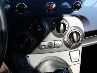 Foto 16 van Fiat 500 0.9 TwinAir Lounge | AIRCO | PARKEERSENSOREN ACHTER |
