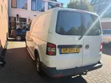 Foto 28 van VOLKSWAGEN TRANSPORTER 2.0 TDI L1H1 T800BA. AIRCO,TH,KAMERA GOED ONDERHOUDEN