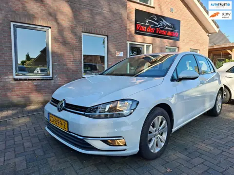 Volkswagen Golf 1.0 TSI Comfortline. O.a. camera, stoelverw, adap. cruise, navi, carplay, pdc, etc. 