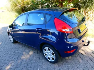 Foto 14 van Ford Fiesta 1.25i 5-deurs 2e eigenaar Airco Zuinig 4-Cilinder Trekhaak