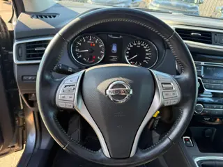 Foto 14 van Nissan Qashqai 1.2 Acenta 116PK | NIEUW BINNEN, MEER FOTO'S VOLGEN | Trekhaak | Climate Control | Bl