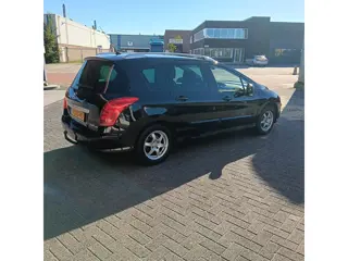 Foto 12 van Peugeot 308 SW 1.6 VTi Millesim 200