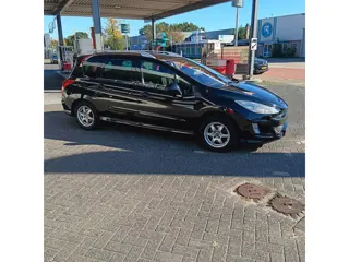 Foto 13 van Peugeot 308 SW 1.6 VTi Millesim 200