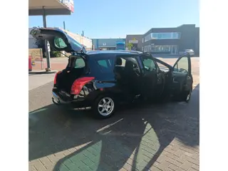 Foto 15 van Peugeot 308 SW 1.6 VTi Millesim 200