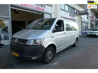 Foto 20 van Volkswagen Transporter Kombi 2.0 TDI L2H1 Highline Apk/Airco/Cruise/Nap/Camera/Boekjes/9-Zitter