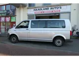 Foto 24 van Volkswagen Transporter Kombi 2.0 TDI L2H1 Highline Apk/Airco/Cruise/Nap/Camera/Boekjes/9-Zitter