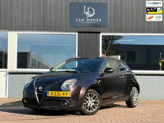 Alfa Romeo MiTo 0.9 TwinAir Esclusivo / INRUILKOOPJE / LEDER