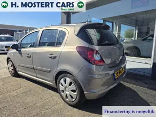Foto 20 van Opel Corsa 1.3 CDTi EcoFlex S/S Cosmo Bj.2010 diesel 5 Deurs Airco