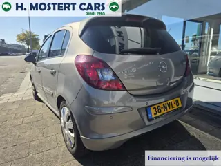Foto 18 van Opel Corsa 1.3 CDTi EcoFlex S/S Cosmo Bj.2010 diesel 5 Deurs Airco