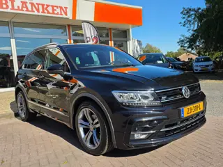 Foto 12 van Volkswagen Tiguan 1.5 TSI ACT Highline Bns R-Line BJ.2019 / Navi / Clima / Adapt. Cruise / Camera /