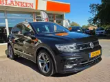Foto 22 van Volkswagen Tiguan 1.5 TSI ACT Highline Bns R-Line BJ.2019 / Navi / Clima / Adapt. Cruise / Camera /