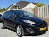Foto 21 van Ford Fiesta 1.0 EcoBoost Titanium NAVI CLIMATE CONTROL P-SENSOREN TREKHAAK SPOILER