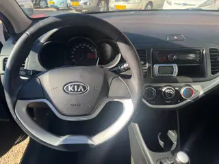 Foto 12 van Kia Picanto 1.0 CVVT Airco, elektr ramen, 5 deurs, APK 09-2027!