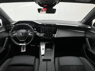 Foto 18 van Peugeot 308 SW Plug-in Hybrid 225 GT | Automaat | Panoramadak | AGR Comfort Stoelen | Zeer luxe!