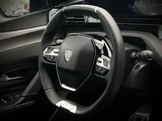 Foto 20 van Peugeot 308 SW Plug-in Hybrid 225 GT | Automaat | Panoramadak | AGR Comfort Stoelen | Zeer luxe!