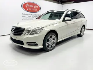 MERCEDES-BENZ E-KLASSE ESTATE E500 Avantgarde AMG Styling - 91512 Km - ONLINE AUCTION