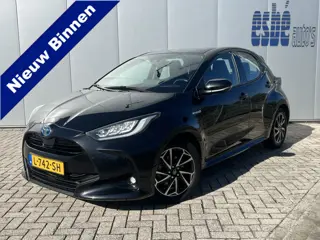 Toyota Yaris 1.5 Hybrid Business Plus Navigatie Camera Clima Led Koplampen Lm Velgen Dab ACC Keyless