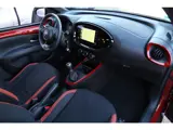 Foto 29 van Toyota Aygo X 1.0 VVT-i MT Pulse Navi Carplay ACC Camera 12.700km!!