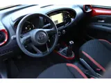 Foto 27 van Toyota Aygo X 1.0 VVT-i MT Pulse Navi Carplay ACC Camera 12.700km!!