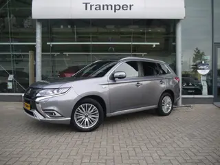 Mitsubishi Outlander 2.4 PHEV Instyle|Trekhaak|Rijklaar