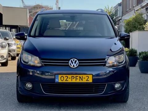 Volkswagen Touran 1.4 TSI AUT7 HIGHLINE 7PERS NAVI AIRCO LED LMV PDC