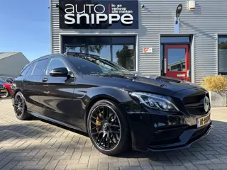 Foto 11 van Mercedes-Benz C-klasse Estate AMG 63 S Edition 1 -510 PK-KERAMISCH-HUD-2 TONE SCHAALSTOELEN-BURMESTE