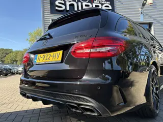 Foto 14 van Mercedes-Benz C-klasse Estate AMG 63 S Edition 1 -510 PK-KERAMISCH-HUD-2 TONE SCHAALSTOELEN-BURMESTE
