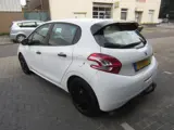 Foto 26 van Peugeot 208 1.0 VTi Access 2014 Airco 82.000KM NAP! APK!