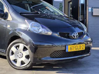 Foto 13 van Toyota Aygo 1.0-12V +|El Ramen|Toerenteller|NAP|Nieuwe APK