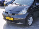 Foto 24 van Toyota Aygo 1.0-12V +|El Ramen|Toerenteller|NAP|Nieuwe APK