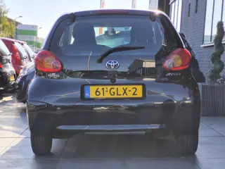 Foto 20 van Toyota Aygo 1.0-12V +|El Ramen|Toerenteller|NAP|Nieuwe APK