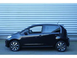 Foto 14 van Volkswagen Up! 1.0 65pk Active Camera LMV