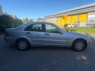 Foto 19 van Mercedes-Benz C-klasse 180 K. Classic 153DKM! NAP! 2003!