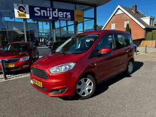 Ford TOURNEO COURIER 1.0 Titanium