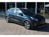 Foto 22 van Kia Niro 1.6 GDi Hybrid DynamicLine//Trekhaak!! (bj 2021)