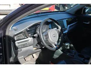 Foto 20 van Kia Niro 1.6 GDi Hybrid DynamicLine//Trekhaak!! (bj 2021)
