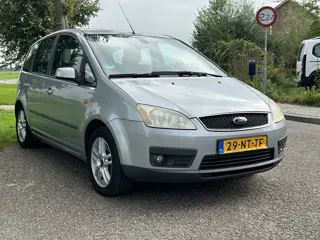 Foto 11 van Ford Focus C-MAX 1.8-16V First Edition Rijdt perfect * incl garantie