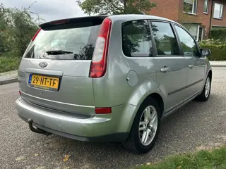 Foto 12 van Ford Focus C-MAX 1.8-16V First Edition Rijdt perfect * incl garantie