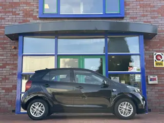 Foto 17 van Kia Picanto 1.0 DPi DynamicLine | Automaat | All - Seasons