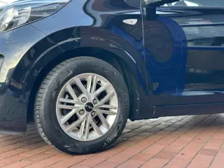 Foto 12 van Kia Picanto 1.0 DPi DynamicLine | Automaat | All - Seasons