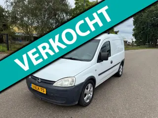 Opel Combo 1.3 CDTi Base TREKHAAK/LM VELGEN