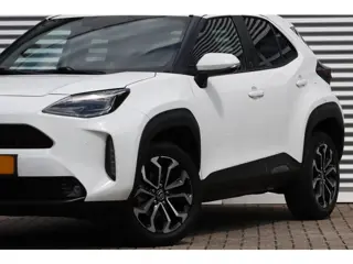 Foto 17 van Toyota Yaris Cross 1.5 Hybrid Dynamic Safety + Winter-Pakket