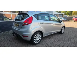 Foto 15 van Ford Fiesta 1.25 Limited