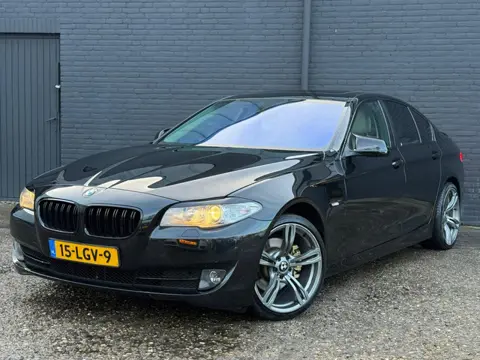 BMW 5-serie 523i AKRAPOVI ENGINE NOT 100%