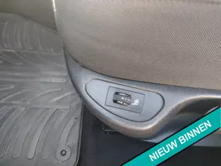 Foto 14 van Peugeot 308 SW 1.6 VTi Millesim 200 MOOIE AUTO AIRCO 5 DRS APK NIEUWEN 11-09-2027