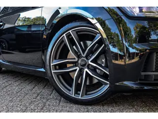 Foto 19 van Audi TT 2.0 TFSI TTS Quattro RS STOELEN B&O VIRTUAL