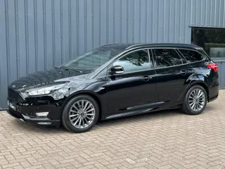 Foto 11 van Ford Focus Wagon 1.0 ST-Line NAVIGATIE!/140 PK!/ONDERHOUDEN!/
