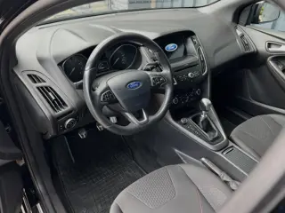 Foto 18 van Ford Focus Wagon 1.0 ST-Line NAVIGATIE!/140 PK!/ONDERHOUDEN!/
